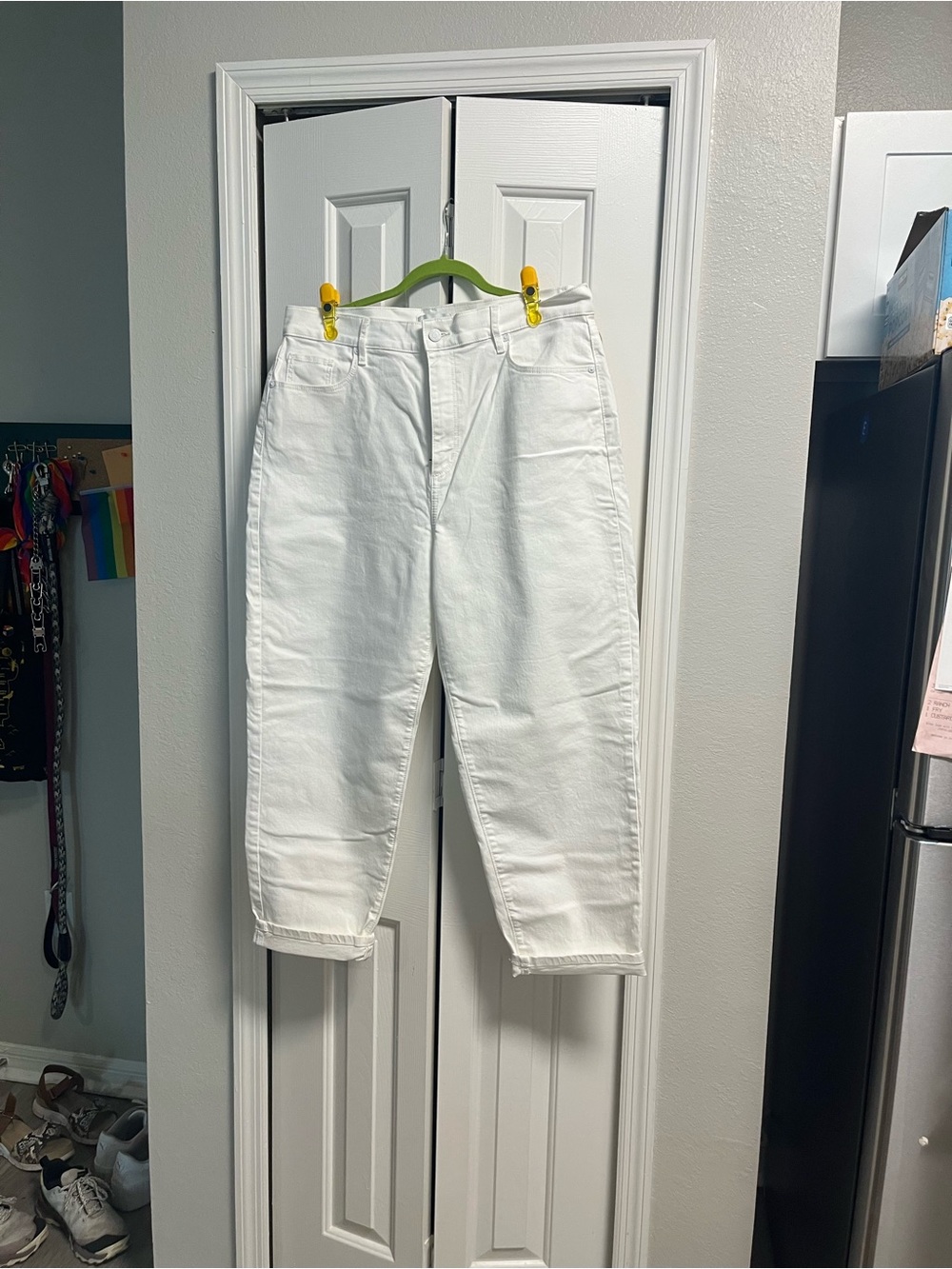LOFT White High-Rise Barrel Jeans